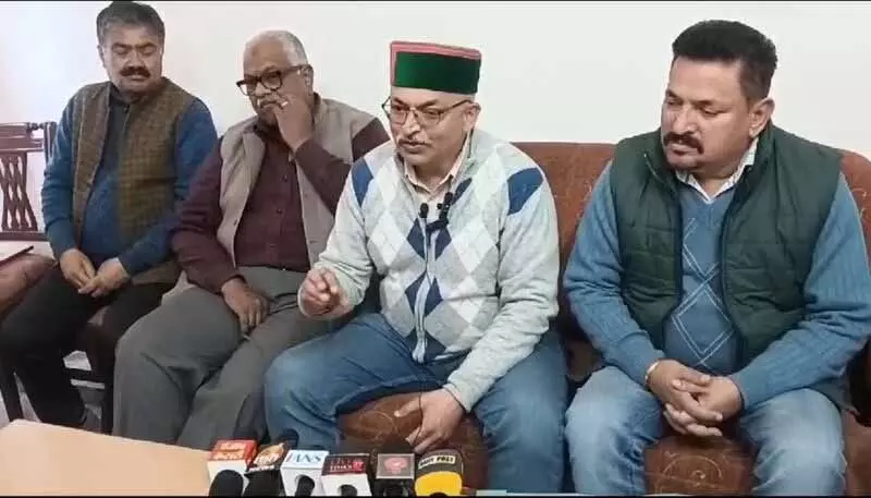 MLA Ajay Solanki ने नाहन मेडिकल कॉलेज के स्थानांतरण के दावों को खारिज किया