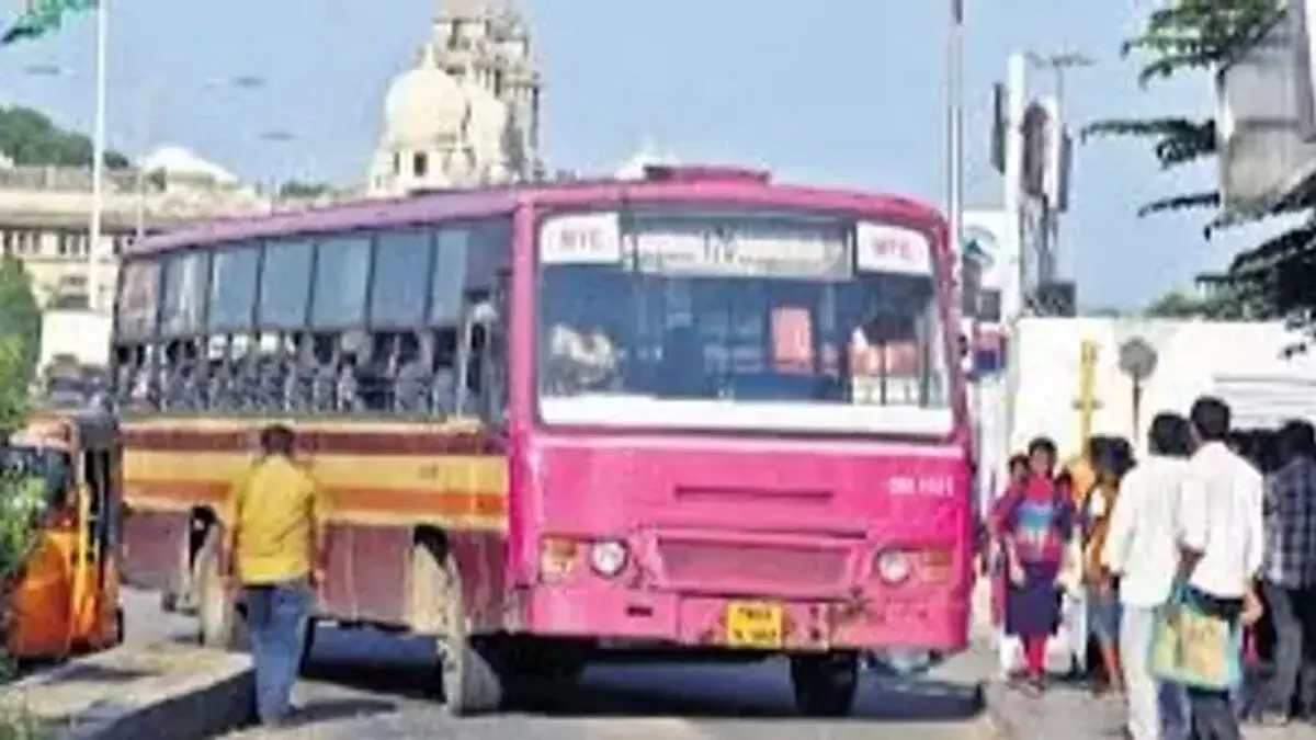 नशे में धुत व्यक्ति ने कंडक्टर से बदला लेने के लिए MTC बस को हाईजैक कर लिया