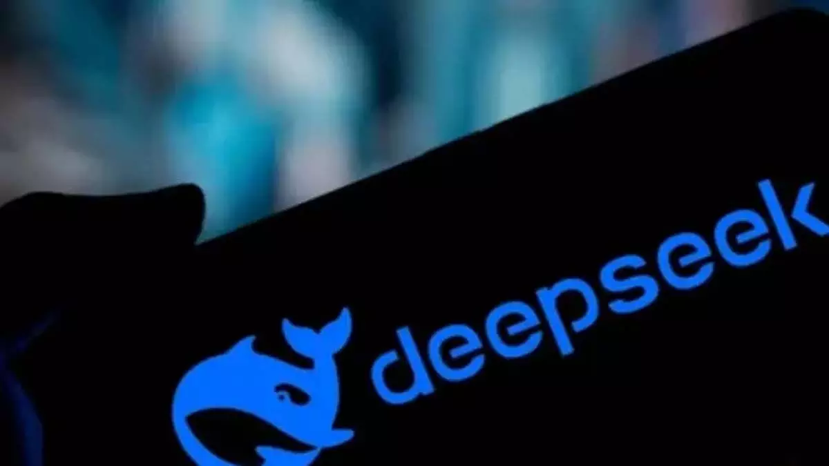 DeepSeek ने चीन के चिप निर्माताओं को सस्ते AI की दौड़ में बढ़त दिलाई