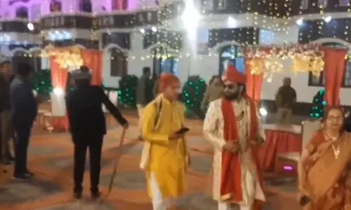 शादी समारोह में तेंदुआ घुसने से मची चीख-पुकार, वीडियो