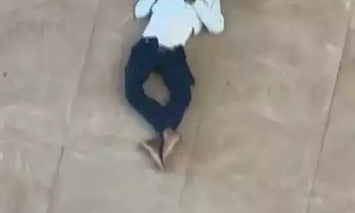 नौकरी की तलाश में निकला था अकाउंटेंट, बेबीलॉन टावर से सुसाइड मामले में अपडेट नौकरी की तलाश में निकला था अकाउंटेंट, बेबीलॉन टावर से सुसाइड मामले में अपडेट