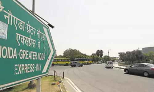 लो मेंटेनेंस के चलते नोएडा एक्सप्रेसवे पर वाहन खराब होने पर बड़ी कार्रवाई तय