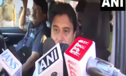 ज्योतिरादित्य सिंधिया ने Priyanka Gandhi पर किया पलटवार ज्योतिरादित्य सिंधिया ने Priyanka Gandhi पर किया पलटवार