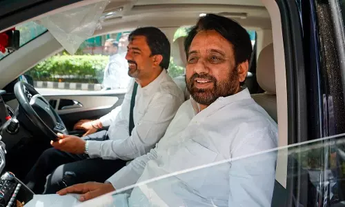 AAP विधायक अमानतुल्लाह खान को राहत, कोर्ट ने गिरफ्तारी पर लगाई रोक