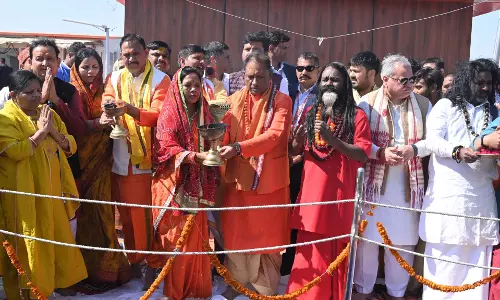 CM विष्णुदेव साय ने संगम में पूजा की