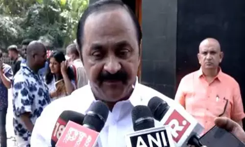 Kerala Assembly: पिछड़े वर्ग की छात्रवृत्ति में कटौती को लेकर कांग्रेस के नेतृत्व वाली यूडीएफ ने किया वॉकआउट