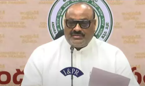 बर्ड फ्लू को लेकर चिंता करने की कोई जरूरत नहीं: Minister Achannaidu बर्ड फ्लू को लेकर चिंता करने की कोई जरूरत नहीं: Minister Achannaidu