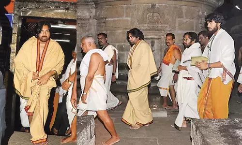 भक्तों की भावनाएं हमारे लिए महत्वपूर्ण हैं : Pawan Kalyan भक्तों की भावनाएं हमारे लिए महत्वपूर्ण हैं : Pawan Kalyan