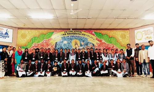 Sri Ganganagar: छात्राओं ने नवोदय विद्यालय का किया भ्रमण Sri Ganganagar: छात्राओं ने नवोदय विद्यालय का किया भ्रमण