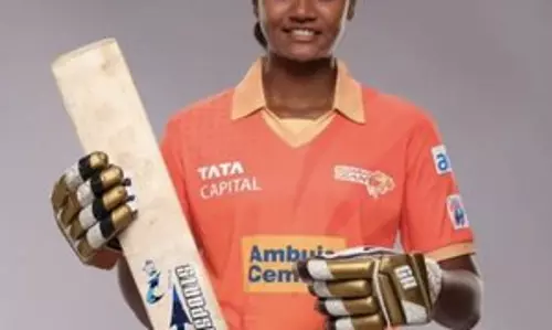 WPL 2025: दूसरी U19 WC ट्रॉफी के बाद, शबनम शकील गुजरात जायंट्स के लिए मैच जीतने के लिए तैयार
