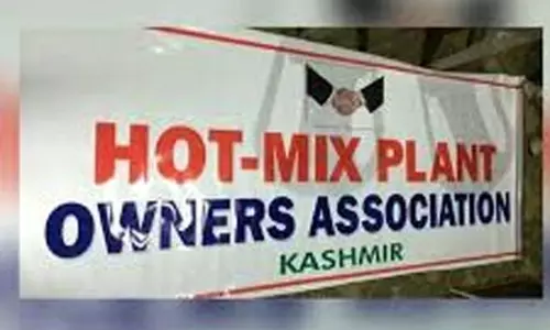 Jammu: हॉट मिक्स प्लांट्स एसोसिएशन के प्रतिनिधिमंडल ने R&B CE से मुलाकात की