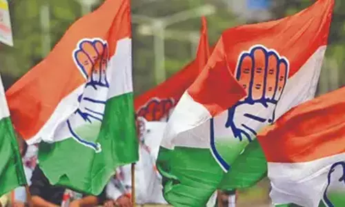कांग्रेस ने पूर्व एल्डरमैन सहित 4 नेताओं को पार्टी से किया निष्कासित