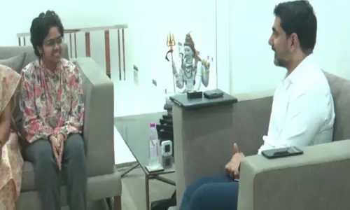 Andhra मंत्री लोकेश ने जेईई मेन में 100 प्रतिशत अंक प्राप्त करने पर छात्र को बधाई दी