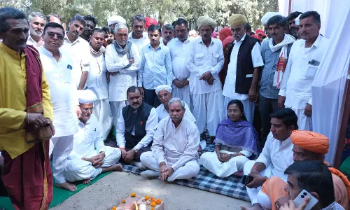 Jalore: सिलेश्वर महादेव मंदिर उम्मेदाबाद तक अटल प्रगति पथ का हुआ भूमि पूजन