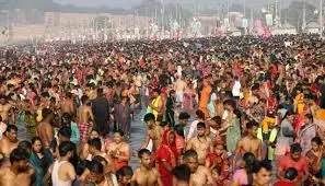 Mahakumbh 2025 : किन्नर अखाड़े की महामंडलेश्वर कल्याणी नंद गिरी पर हमला, शिष्य भी घायल Mahakumbh 2025 : किन्नर अखाड़े की महामंडलेश्वर कल्याणी नंद गिरी पर हमला, शिष्य भी घायल