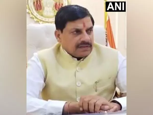 MP CM ने अपहरण मामले में त्वरित कार्रवाई के लिए ग्वालियर पुलिस की सराहना की MP CM ने अपहरण मामले में त्वरित कार्रवाई के लिए ग्वालियर पुलिस की सराहना की