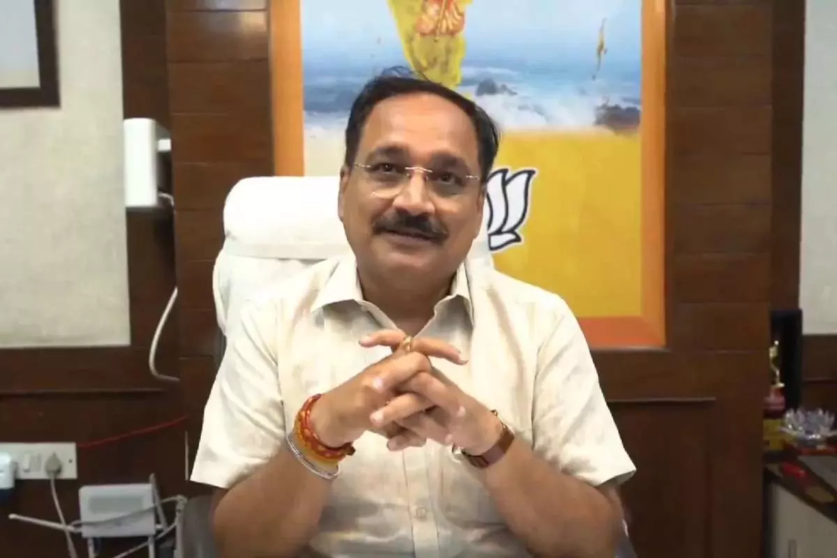 Delhi: सचदेवा ने बिजली कटौती पर आतिशी के दावों को खारिज किया Delhi: सचदेवा ने बिजली कटौती पर आतिशी के दावों को खारिज किया
