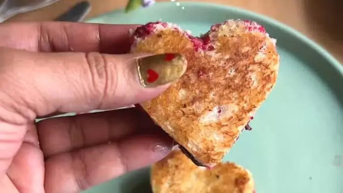 Valentine Day Breakfast: वैलेंटाइन डे पर तैयार करें स्पेशल नाश्ता Valentine Day Breakfast: वैलेंटाइन डे पर तैयार करें स्पेशल नाश्ता