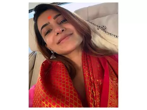 Samantha ने अपनी लेटेस्ट पोस्ट में दिखाया अपना मज़ेदार अंदाज, देखें Samantha ने अपनी लेटेस्ट पोस्ट में दिखाया अपना मज़ेदार अंदाज, देखें