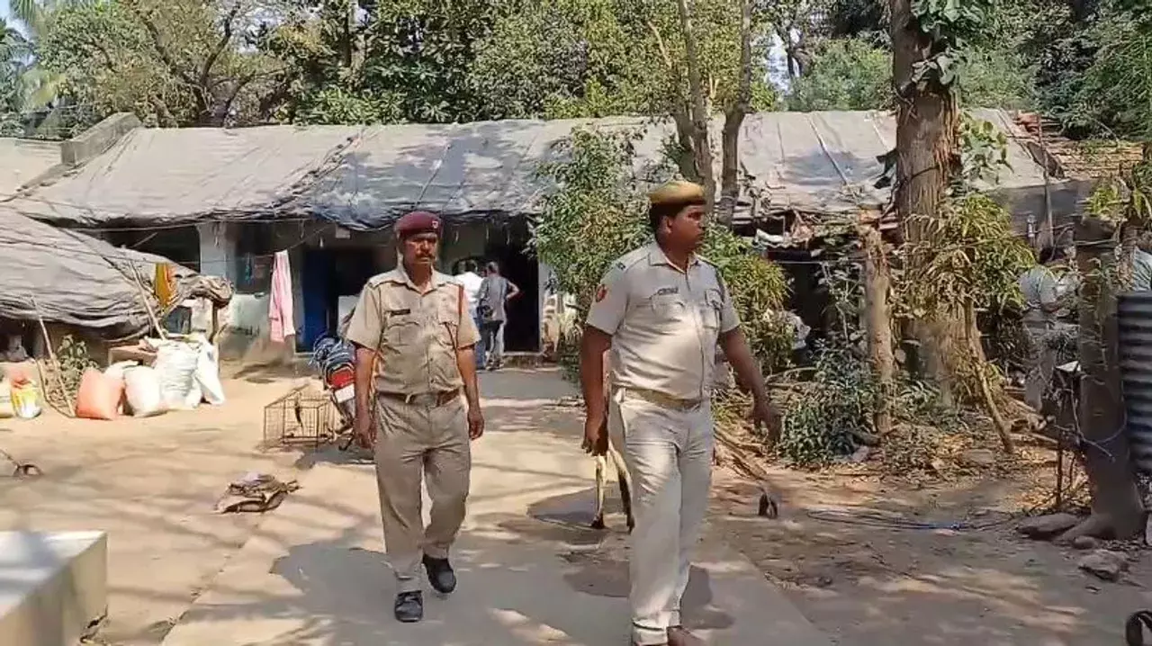 Odisha: कटक शहर में एक व्यक्ति ने पड़ोसी महिला की गला रेतकर हत्या कर दी Odisha: कटक शहर में एक व्यक्ति ने पड़ोसी महिला की गला रेतकर हत्या कर दी