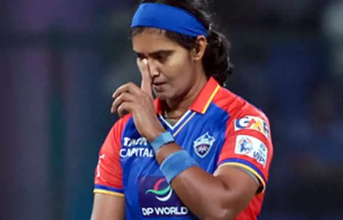 WPL 2025: भारत के तेज गेंदबाजों के लिए टूर्नामेंट में मुख्य भूमिका निभाने का सही समय WPL 2025: भारत के तेज गेंदबाजों के लिए टूर्नामेंट में मुख्य भूमिका निभाने का सही समय