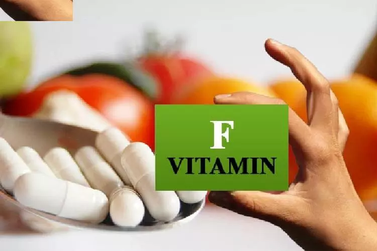 Lifestyle: स्कीन के लिए नहाते समय जरूर करें इस्तेमाल ये वाला Vitamin Lifestyle: स्कीन के लिए नहाते समय जरूर करें इस्तेमाल ये वाला Vitamin