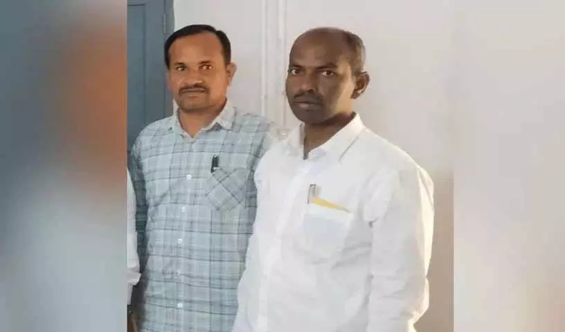 Medak में सड़क दुर्घटना में शिक्षा विभाग के दो कर्मचारियों की मौत Medak में सड़क दुर्घटना में शिक्षा विभाग के दो कर्मचारियों की मौत
