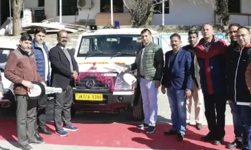 सीवीपीपीएल ने किश्तवाड़ जिला अस्पताल को 2 एम्बुलेंस दान कीं