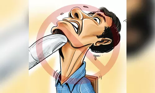 Kerala: प्लस आई के छात्र ने कन्नूर में वरिष्ठों पर क्रूर रैगिंग का आरोप लगाया Kerala: प्लस आई के छात्र ने कन्नूर में वरिष्ठों पर क्रूर रैगिंग का आरोप लगाया