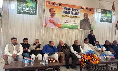 JKPCC ने जम्मू-कश्मीर राज्य का दर्जा बहाल करने के लिए आंदोलन शुरू किया JKPCC ने जम्मू-कश्मीर राज्य का दर्जा बहाल करने के लिए आंदोलन शुरू किया