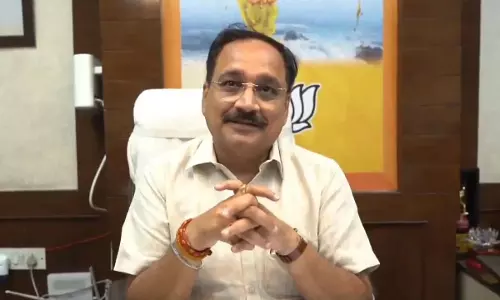 Delhi:  सचदेवा ने बिजली कटौती पर आतिशी के दावों को खारिज किया