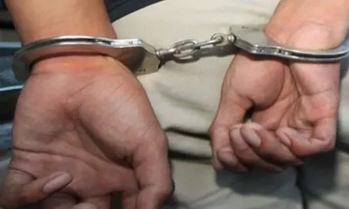 पंजाब में सतर्कता ब्यूरो ने स्वास्थ्य कर्मचारी को 7,000 रुपये की रिश्वत लेते पकड़ा