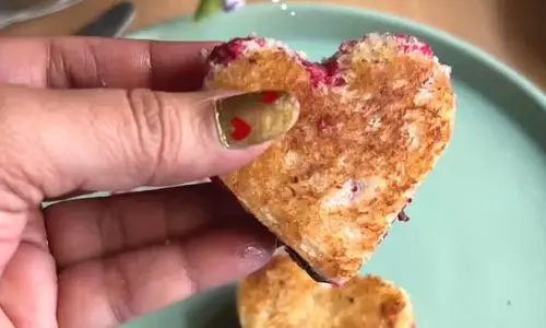 Valentine Day Breakfast: वैलेंटाइन डे पर तैयार करें स्पेशल नाश्ता