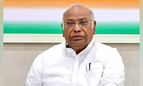 असंतोष से निपटने के लिए AICC तेलंगाना प्रभारी बदलने पर विचार असंतोष से निपटने के लिए AICC तेलंगाना प्रभारी बदलने पर विचार