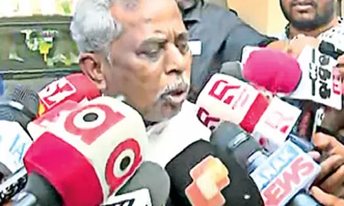 Odisha: नवीन की अध्यक्षता में भुवनेश्वर के शंख भवन में बीजद की बैठक हुई
