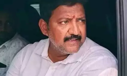YSRCP नेता वामसी मोहन को न्यायिक हिरासत में भेजा गया