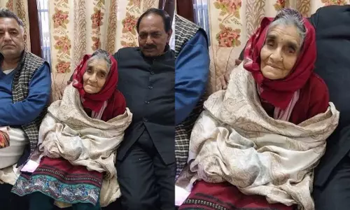 Dehradun: पर्यावरणविद सुन्दर लाल की पत्नी का निधन, सीएम धामी ने जताया दुख