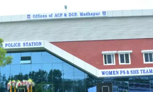 Telangana: गाचीबोवली में सेक्स व्यापार रैकेट का भंडाफोड़