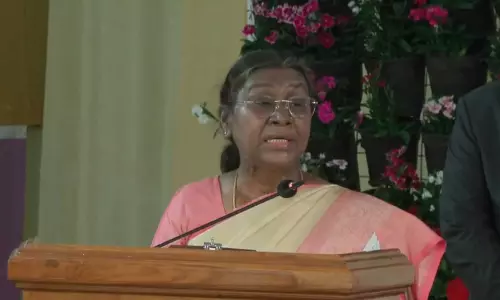 BIG BREAKING: राष्ट्रपति द्रौपदी मुर्मू ने 10वें अंतर्राष्ट्रीय महिला सम्मेलन को किया संबोधित