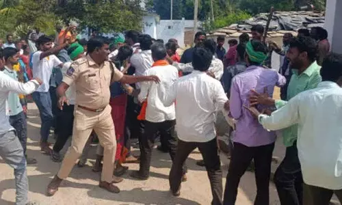 Vikarabad Collector ने लागाचेरला किसानों के साथ बैठक की