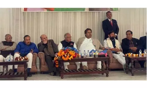 कर्रा ने BJP पर राज्य का दर्जा कम करके डोगराओं का अपमान करने का आरोप लगाया