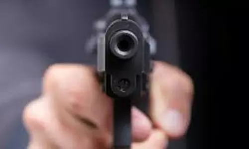 Bharatpur: एक युवक को सोशल मीडिया पर कमेंट करना पड़ा भारी Bharatpur: एक युवक को सोशल मीडिया पर कमेंट करना पड़ा भारी