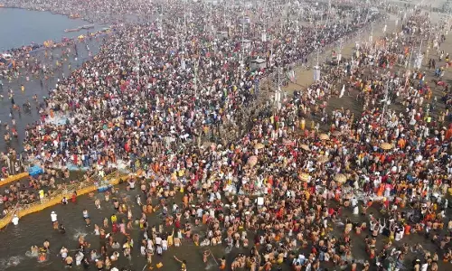 Prayagraj: श्रद्धालुओं ने महाकुंभ में प्रभावशाली व्यवस्था की सराहना की