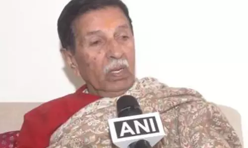 कारगिल युद्ध के नायक के पिता ने Pulwama के सैनिकों को दी श्रद्धांजलि कारगिल युद्ध के नायक के पिता ने Pulwama के सैनिकों को दी श्रद्धांजलि