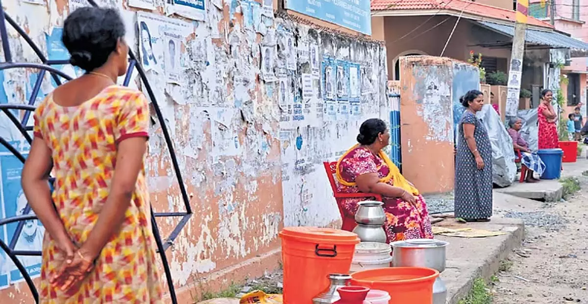 Odisha: WATCO को जलापूर्ति को लेकर पार्षदों का गुस्सा झेलना पड़ा Odisha: WATCO को जलापूर्ति को लेकर पार्षदों का गुस्सा झेलना पड़ा