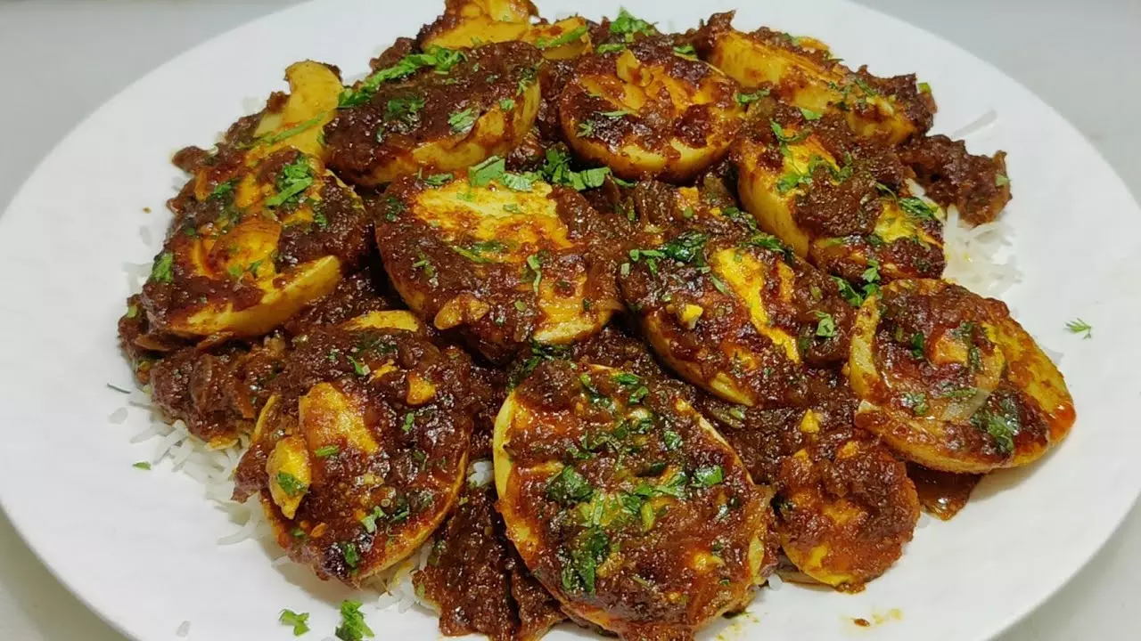 अंडा मिर्च सूखी रेसिपी अंडा मिर्च सूखी रेसिपी
