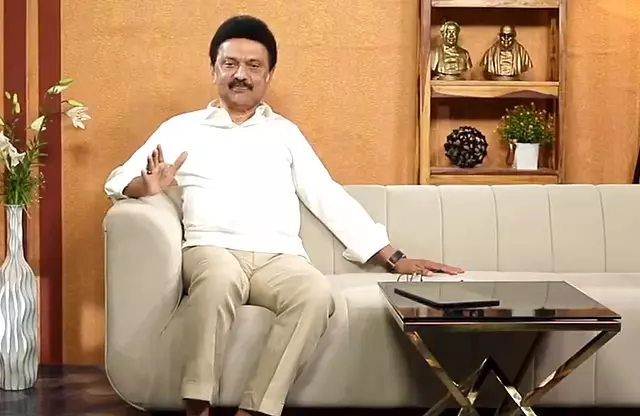 ईपीएस की आवाज भाजपा के लिए महज एक डबिंग आवाज है: CM Stalin ईपीएस की आवाज भाजपा के लिए महज एक डबिंग आवाज है: CM Stalin