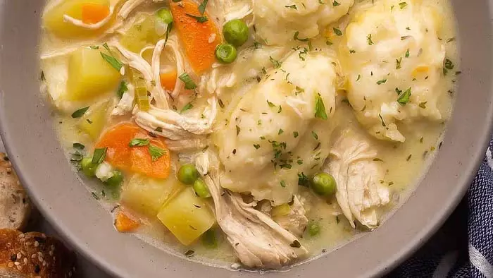 Recipe Of Chicken Soup: चिकन सूप बनाने का सबसे आसान तरीका, सर्दियों में शरीर को देगा राहत Recipe Of Chicken Soup: चिकन सूप बनाने का सबसे आसान तरीका, सर्दियों में शरीर को देगा राहत