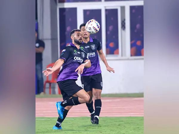 ISL: ओडिशा एफसी ने हैदराबाद एफसी को 3-1 से हराया, प्लेऑफ की दौड़ में ISL: ओडिशा एफसी ने हैदराबाद एफसी को 3-1 से हराया, प्लेऑफ की दौड़ में