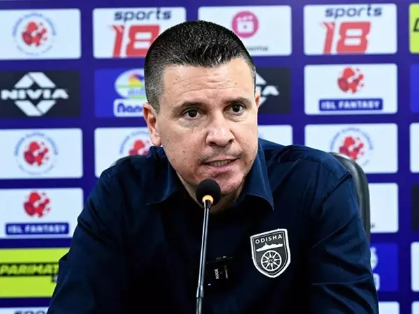 लोबेरा ने Hyderabad FC पर वापसी की जीत में ओडिशा एफसी की टीम के प्रयास की सराहना की लोबेरा ने Hyderabad FC पर वापसी की जीत में ओडिशा एफसी की टीम के प्रयास की सराहना की